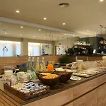 Costabella Hotel 3*
