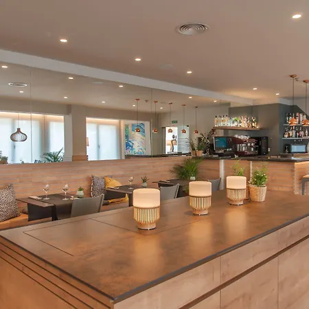 Costabella Ξενοδοχείο Χιρόνα