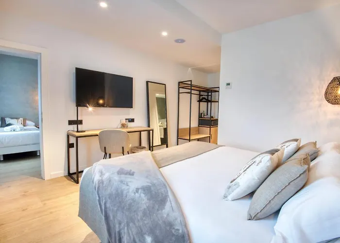 Costabella 3* Gerona