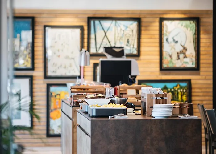 Costabella 3* Gerona