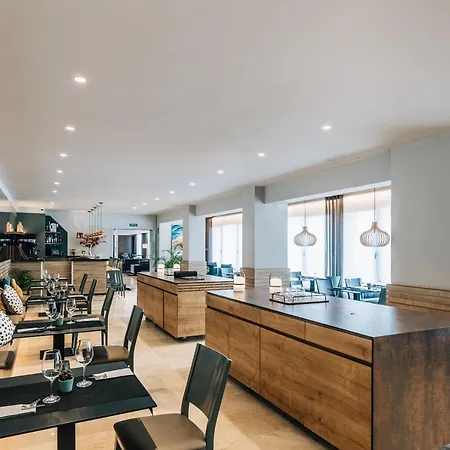 Costabella Otel 3*