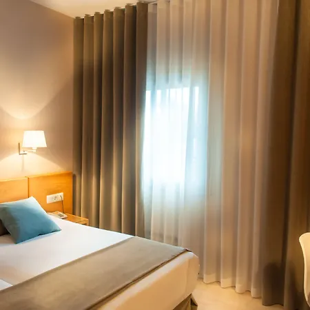 Otel Costabella 3*