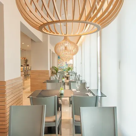 Hotel Costabella 3*